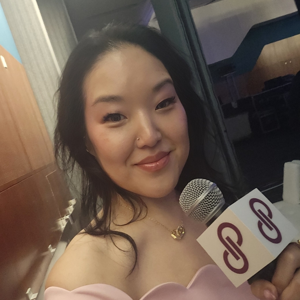 LIVE SHOW - "Like" to get notified when I GO LIVE!!! - Picture 8 of 8